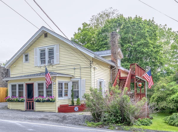 29 Jerome Avenue, Cairo, NY 12413