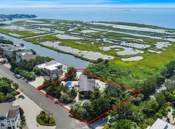 365 Dusty Miller Drive, Long Beach Twp, NJ 08008