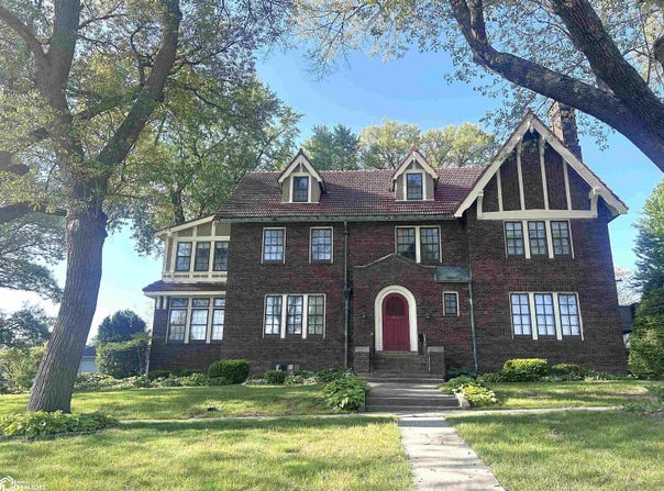 222 W Grant Street, Clarinda, IA 51632