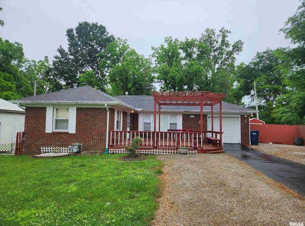 605 Pace Avenue, Mt Vernon, IL 62864