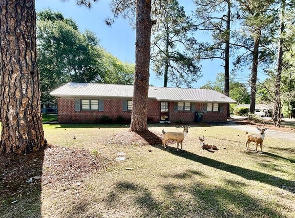 119 Sunset Drive, Eufaula, AL 36027