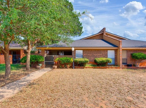 438 W Pine Ave, Midland, TX 79705