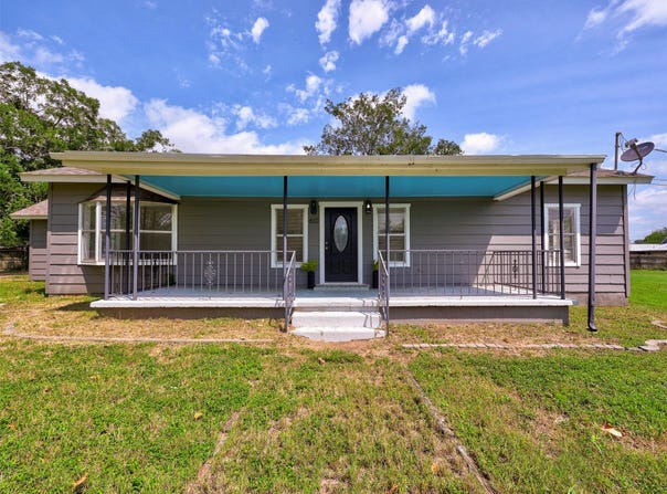 610 Linden St, Bastrop, TX 78602