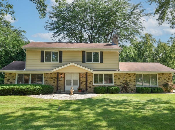N108w15924 Hudson Dr, Germantown, WI 53022