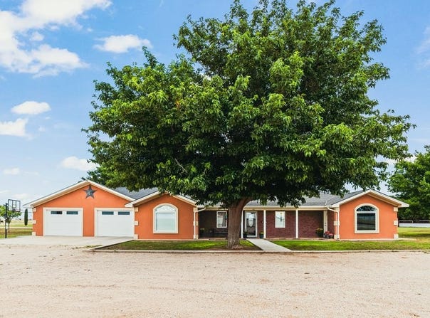 491 County Rd 202, Seminole, TX 79360