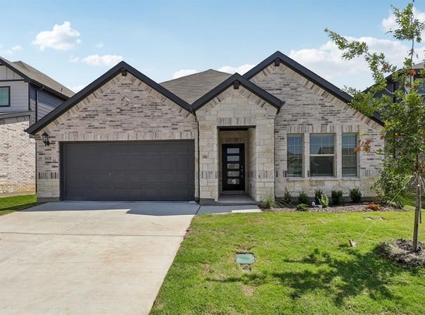 6628 Stone Elm Lane, Fort Worth, TX 76036