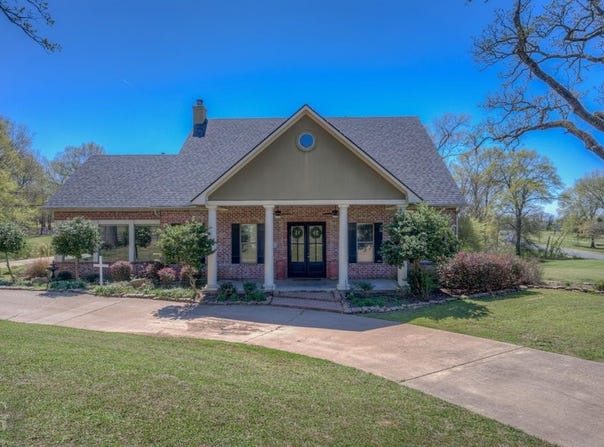11 Fair Oaks Drive, Haughton, LA 71037