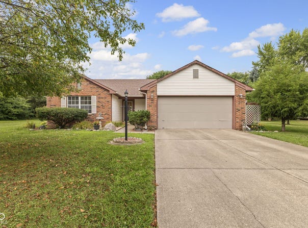 2150 E Bomar Boulevard, Greenfield, IN 46140