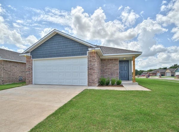 11620 SW 12th Street, Yukon, OK 73099