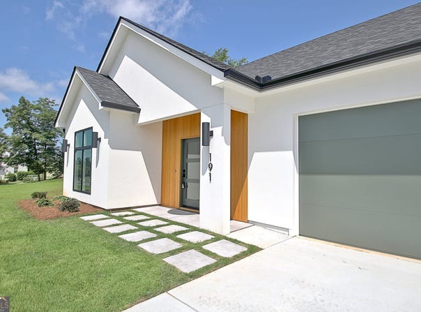 191 Lagrange Street, Newnan, GA 30263