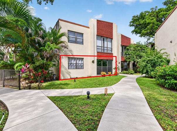 301 N Pine Island Road, Plantation, FL 33324