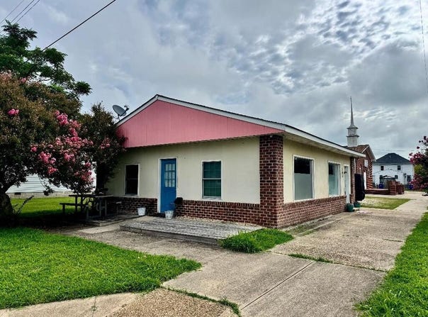 309 JEFFERSON AVE, CAPE CHARLES, VA 23310
