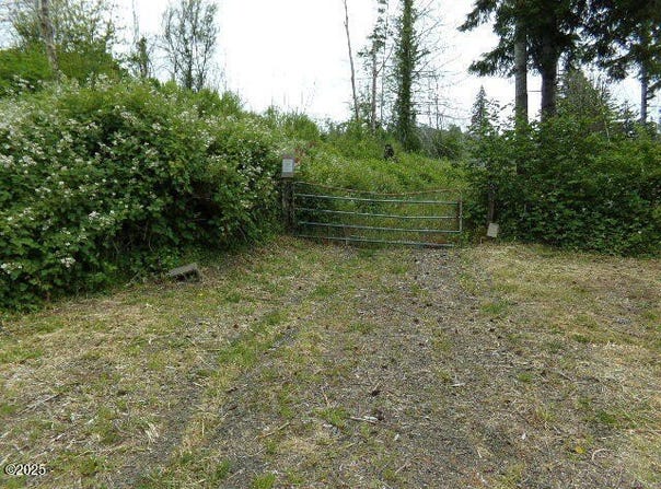 155 N Panther Creek, Otis, OR 97368