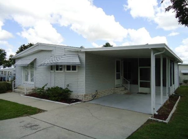 438 Kingfisher Lane, Haines City, FL 33844