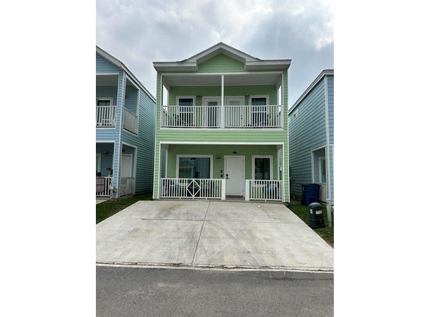 217 Las Joyas Blvd., Port Isabel, TX 78578