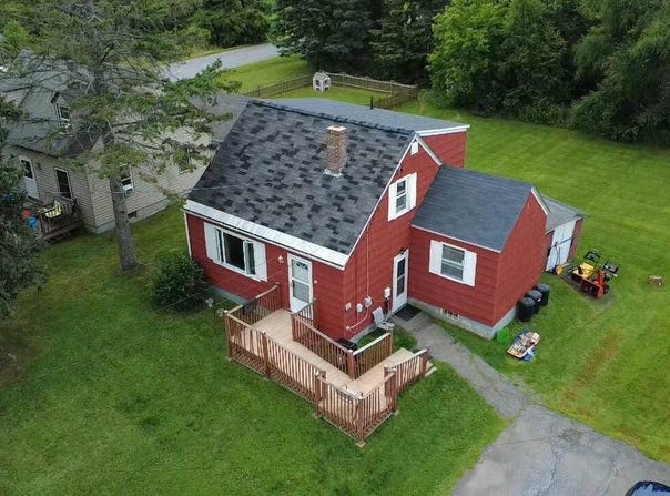 14 Lincoln Street, Presque Isle, ME 04769