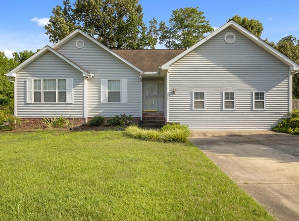 1401 Burchcrest Drive, Garner, NC 27529