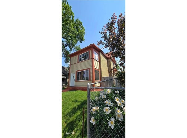 2909 13th Avenue S, Minneapolis, MN 55407