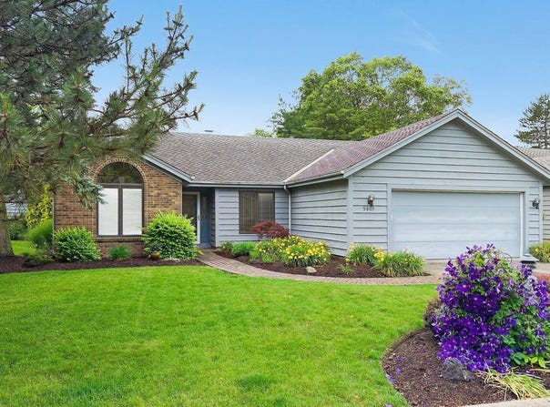 9409 Camberwell Drive, Fort Wayne, IN 46804-4765