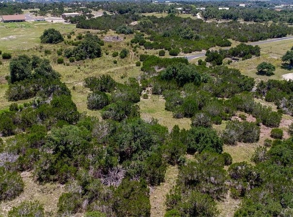 250 Quail Run, Mountain Home, TX 78058