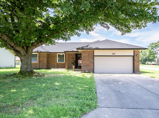 312 Raintree Street, Nixa, MO 65714