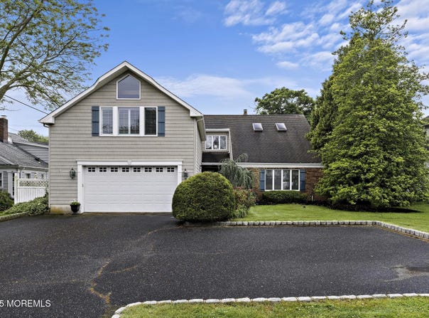 14 West Street, Monmouth Beach, NJ 07750