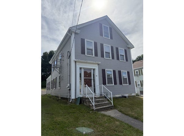 85 Plain St, Taunton, MA 02780