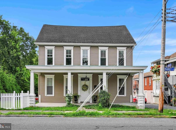 2717 MARKET STREET, CAMP HILL, PA 17011