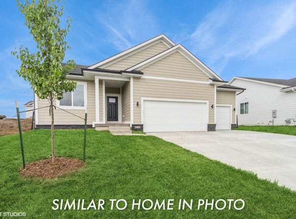 2540 E 50th Court, Des Moines, IA 50317