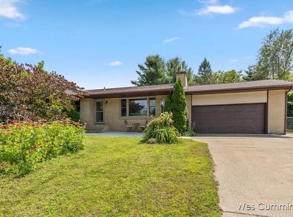 350 E Beech Street NE, Cedar Springs, MI 49319