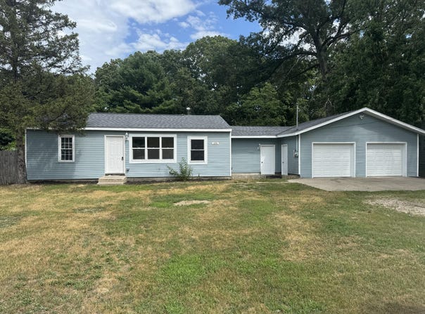 696 Sepman Street, Muskegon, MI 49442