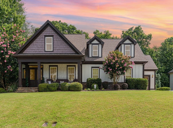 243 Grantwood Drive, Clayton, NC 27527