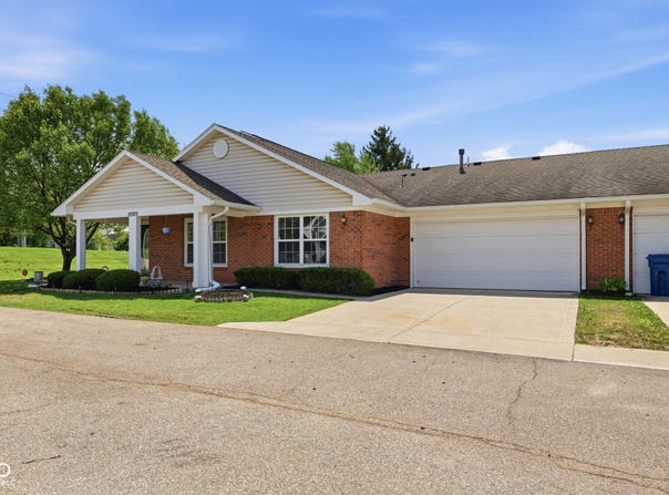 10929 Pinellas Park Drive, Indianapolis, IN 46229