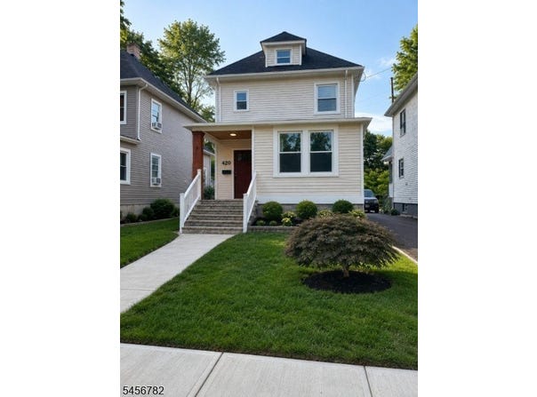 420 John St, Plainfield City, NJ 07060-2029