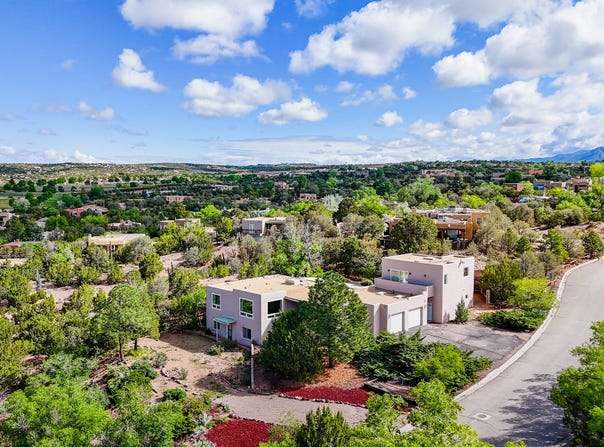 705 Pinon Drive, Santa Fe, NM 87501