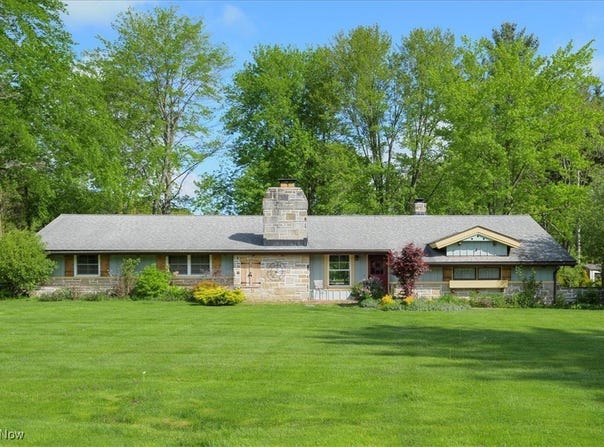 31 Garden Park Drive, Chagrin Falls, OH 44022