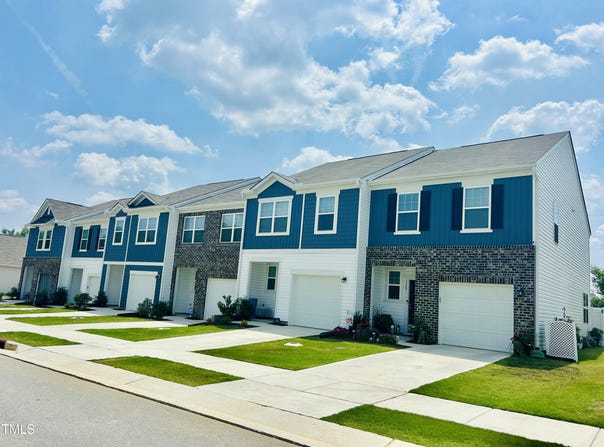 131 N Chubb Ridge, Wilson's Mills, NC 27520