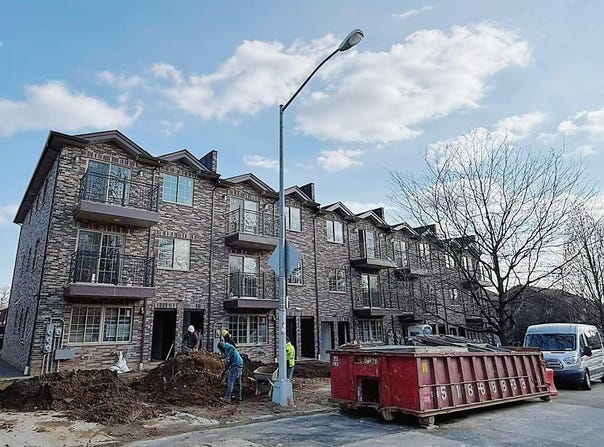 36-31 171st St, Flushing, NY 11358