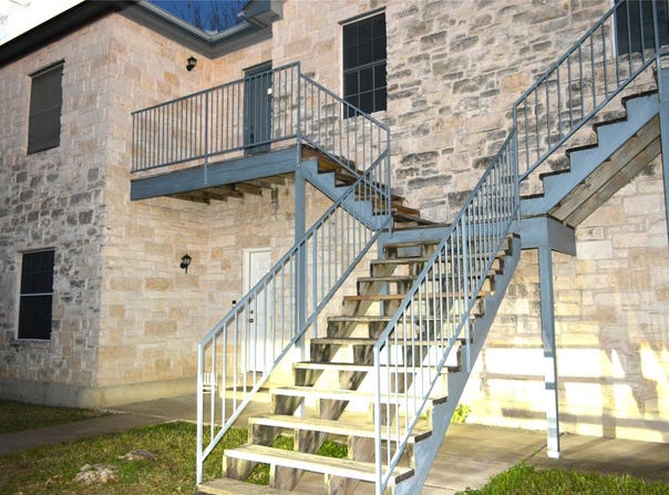 3102 Northwest Blvd, Georgetown, TX 78628