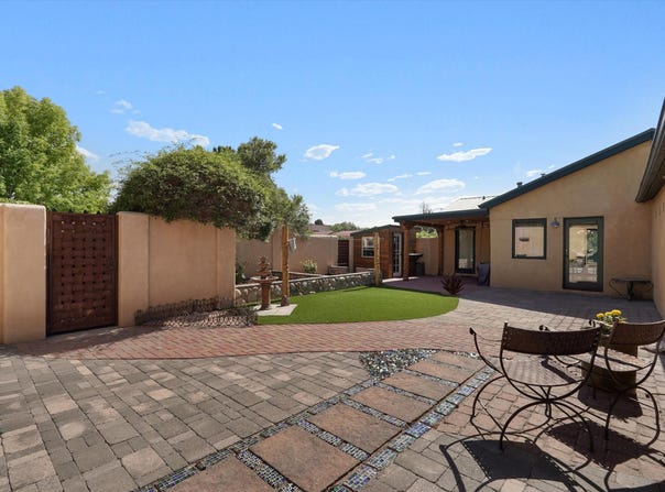 520 Tulane Drive SE, Albuquerque, NM 87106
