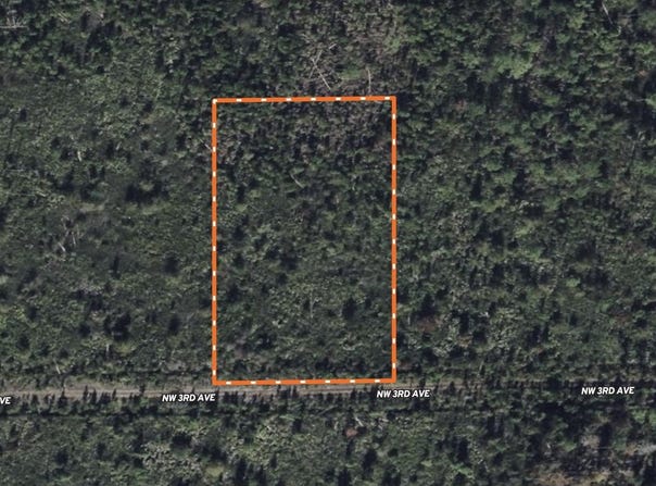Vacant NW 3rd Avenue, Other Florida, FL 32177