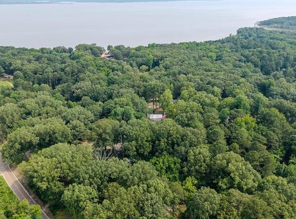Private Road 5007, COMO, MS 38619