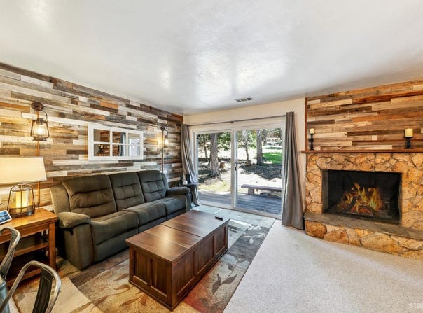 1410 Ski Run Blvd, South Lake Tahoe, CA 96150