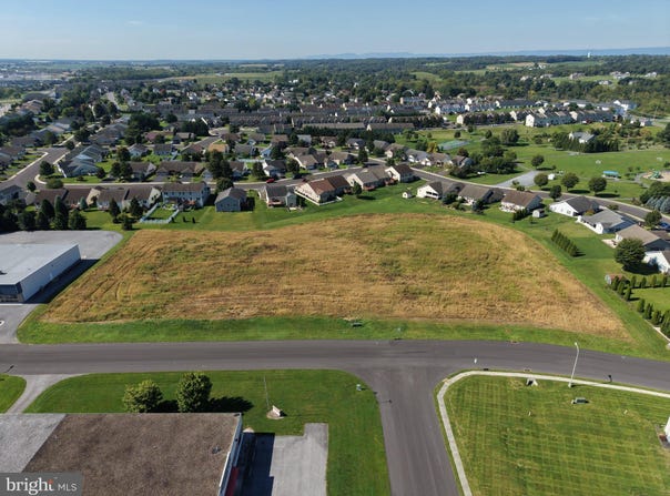 TRACT 2: 1.47+/- ACRES BENEDICT Drive, CHAMBERSBURG, PA 17201