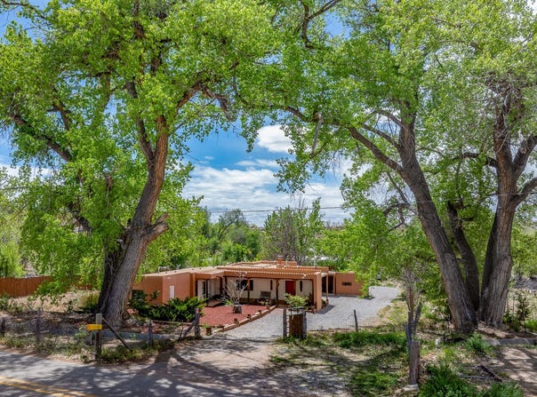 74 El Sitio, La Puebla, NM 87532