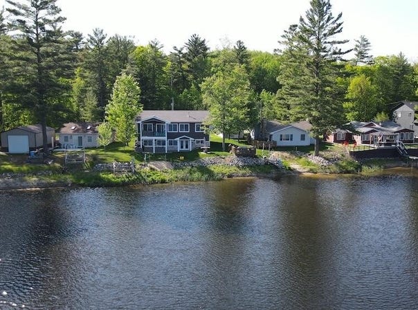 3382 Pinecrest Drive, Gladwin, MI 48624