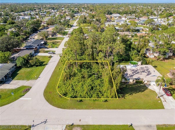 19048 Tangerine Road, Fort Myers, FL 33967