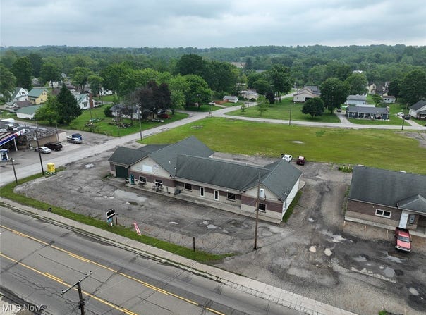 4806 Cleveland Avenue SE, Canton, OH 44707