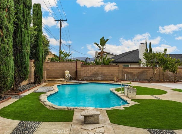 5255 E Bergh Drive, Anaheim Hills, CA 92807