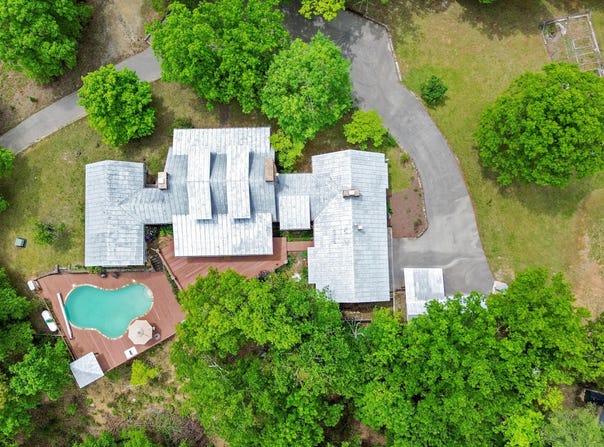 388 Hemlock Ridge LN, Catawba, VA 24070
